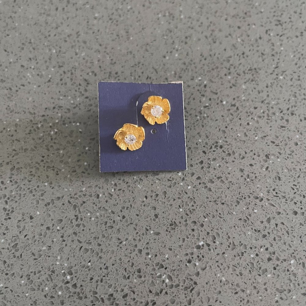 Gold Flower Earrings